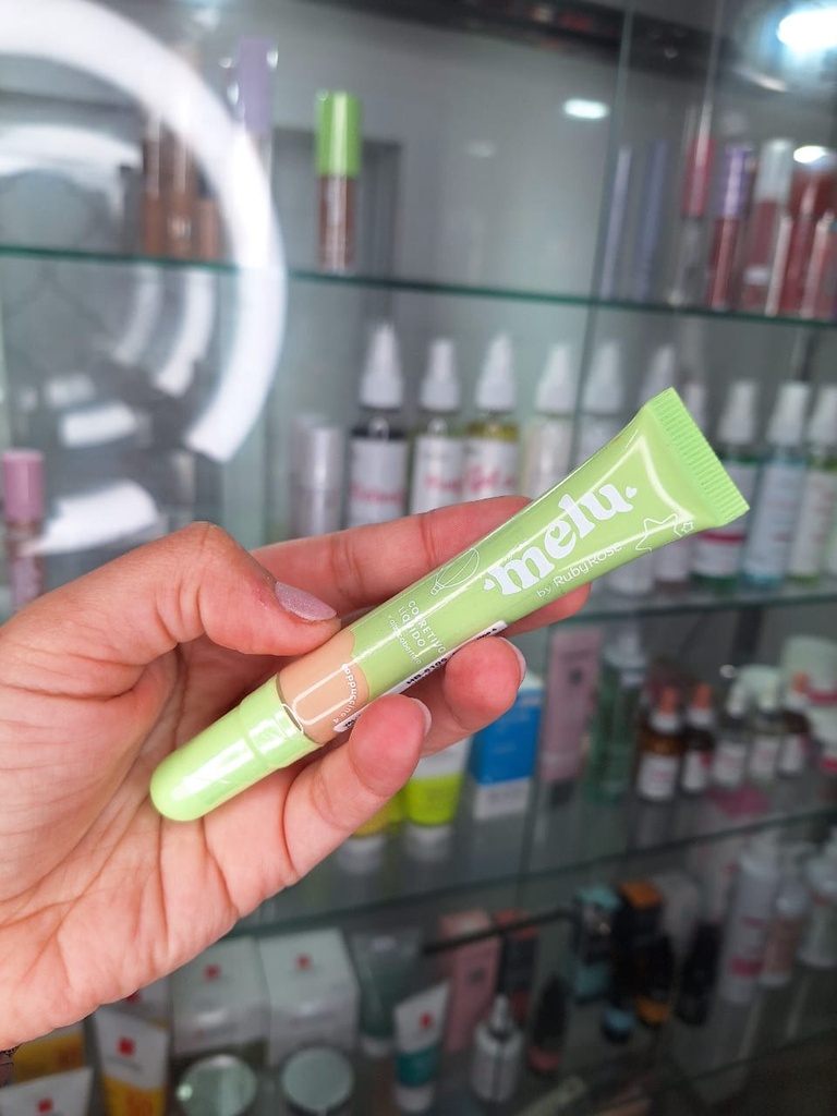 Corrector Melu by Ruby Rose Alta Cobertura Tono Capuccino 4