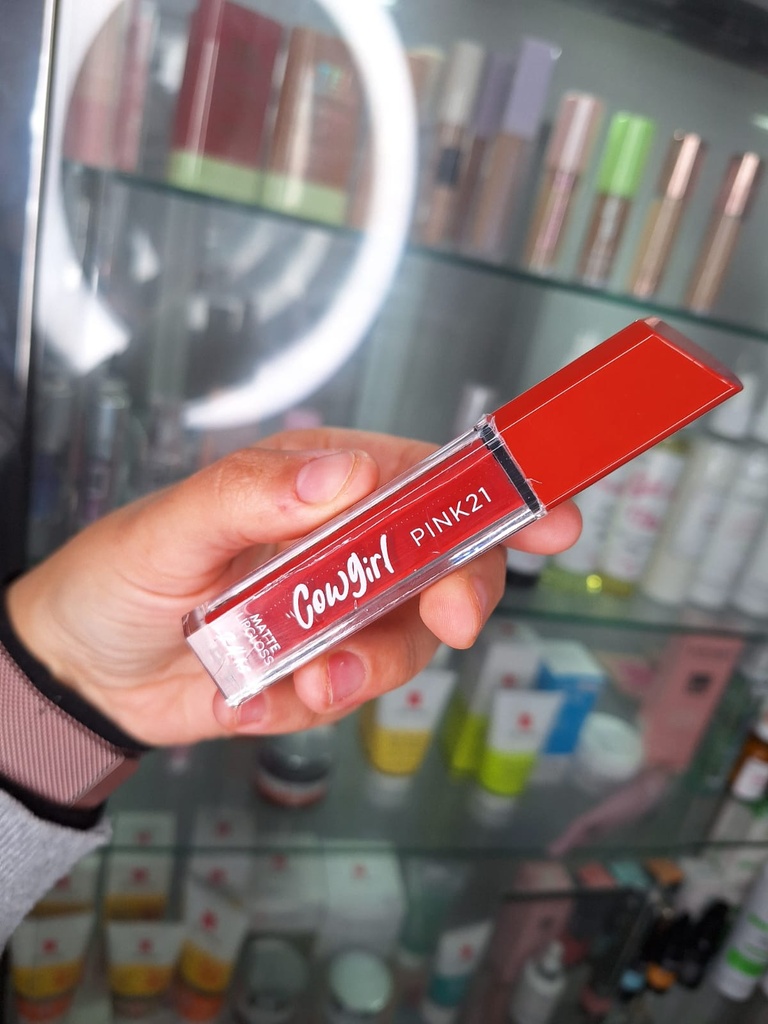 Labial Mate Lipglos Cow Girl Tono 02