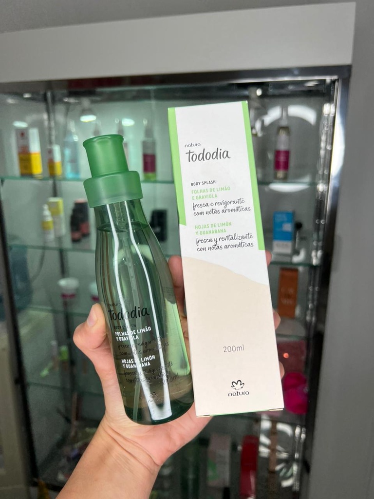 Natura Tododia Body Splash Hojas de Limon y Guanabana  200 ml