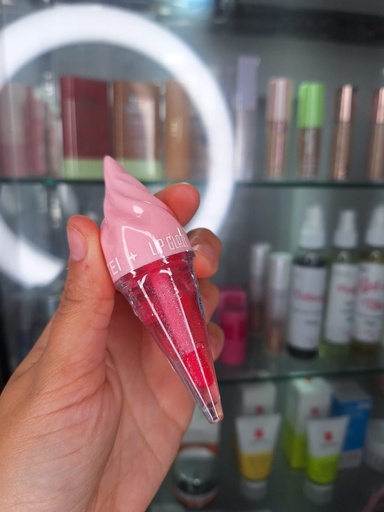 Lip Glaze Magic Tomo 02 con Brillo