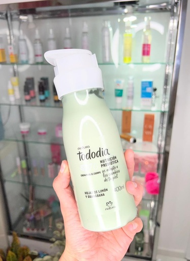 Natura Crema Corporal Tododia Hojas de Limon y Guanabana 400 ml